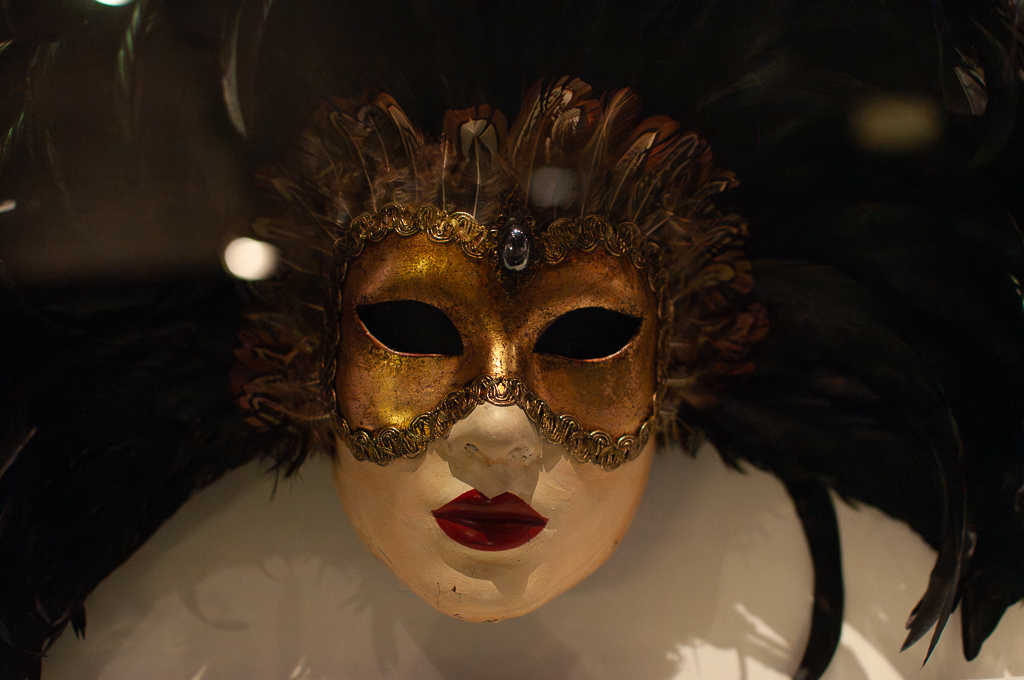 Eyes Wide Shut - Mask